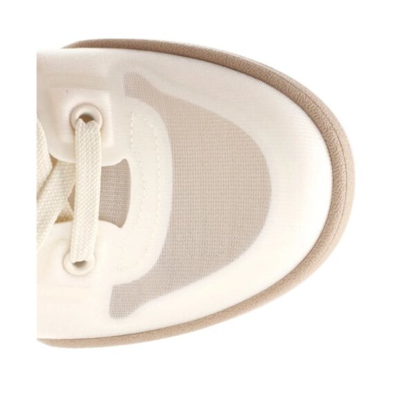 Fendi Women's Sneakers - Size 39 - Worn Once but like New - Picture 4 of 13